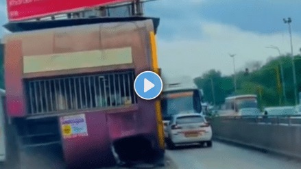 This PMPML bus driver has tried to teach a lesson to the reckless driver who was driving on the wrong side.
