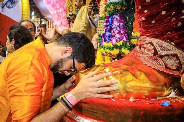 Ganesh Chaturthi celebrations 2024, Ganpati Bappa Morya chants, Ganesh idols installation, Ganesh Utsav in India, Famous Ganpati pandals in Mumbai