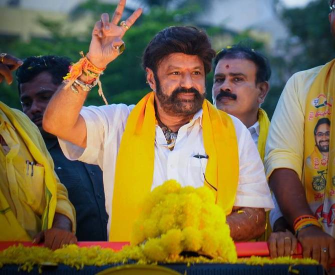Tollywood stars who donated for Andhra Pradesh flood victims