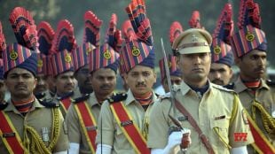 Indian police uniform : Why Khaki Color Was Chosen for Indian Police