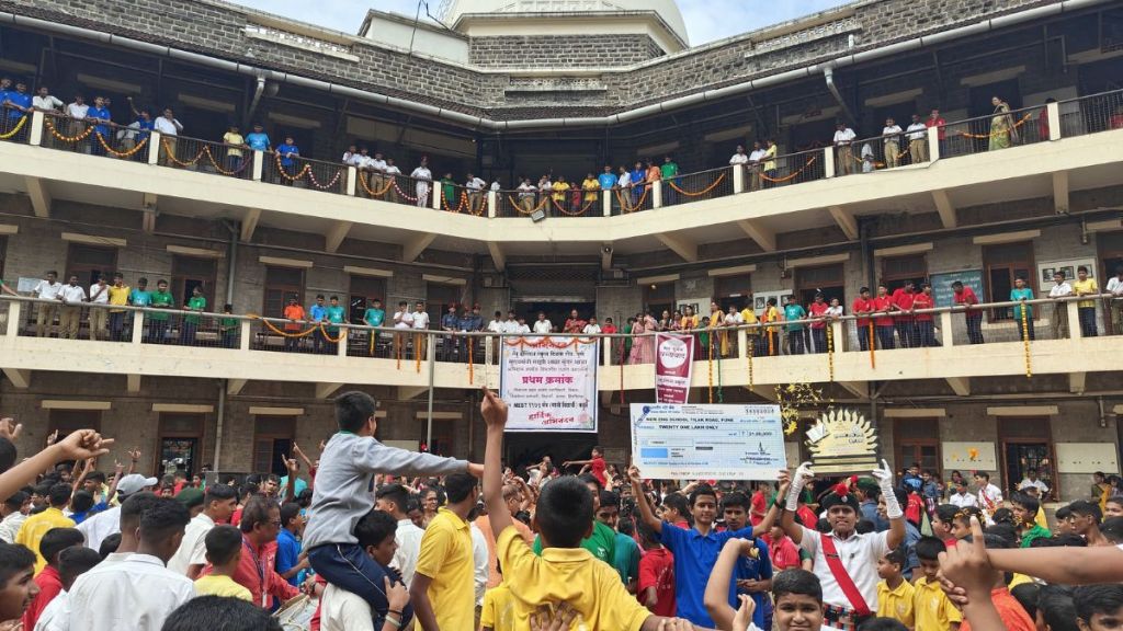 Schools in Pune were named in Chief Ministers my School competition Schools in Pune were named in Chief Ministers my School competition