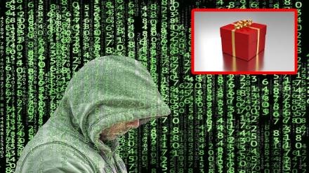 12 lakh fraud with a woman, lure of a gift,
