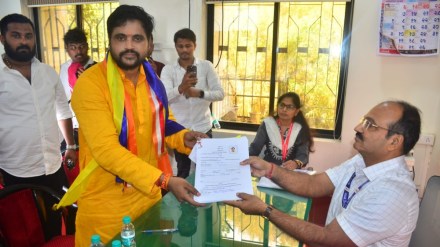 shiv sena mahesh gaikwad file nomination for maharashtra assembly election 2024