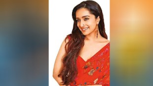Shraddha Kapoor Screen 11 unveiling of The Indian Express Group mumbai news