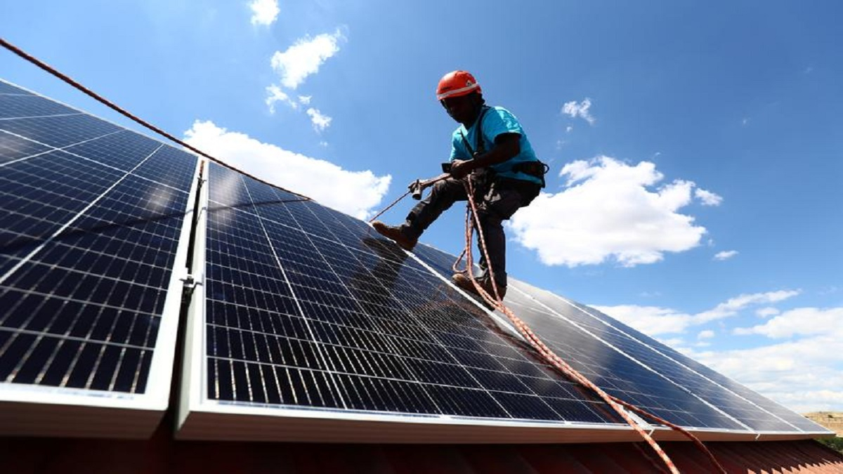 Acme Solar initial unit sale at Rs 275 to Rs 289 each | ॲक्मे सोलरची ...