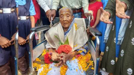 111 year old grandmother went to polling station and cast her vote