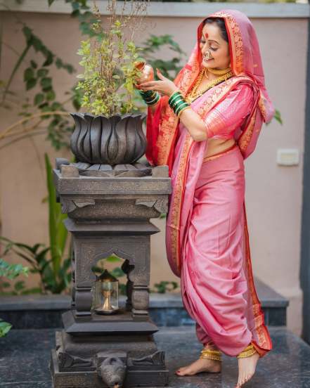Manasi naik, marathi look photos,
marathi actress photos