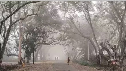 mumbai temperature dropped below 20 celsius with santacruz recording 19 7 Celsius on Wednesday