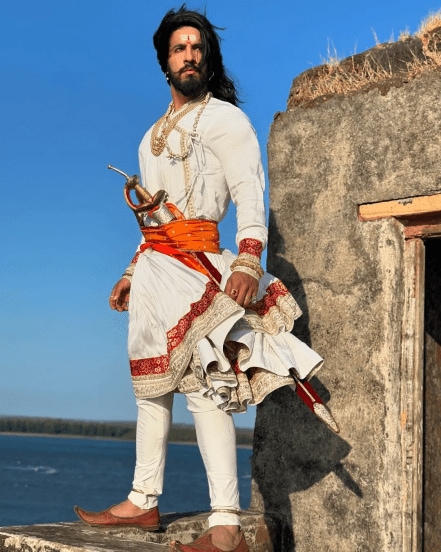 Actor Thakur Anoop Sinha shares photos on social media from the sets of Sher Sambhaji and thanks the musicians for the success of title song 