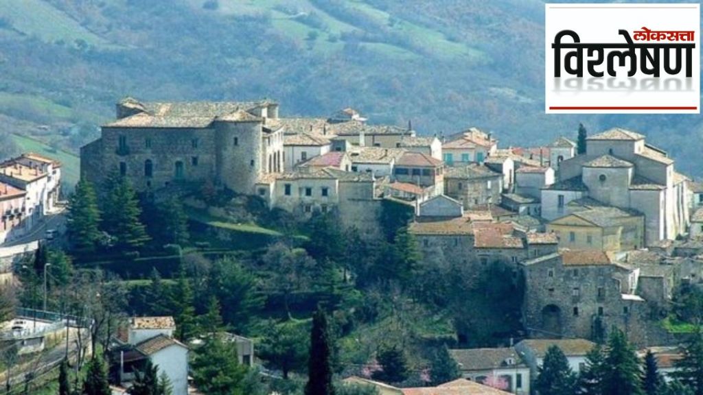 italy village selling house in 84 rs