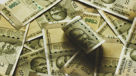 cash seized in Vasai, Mira Road,