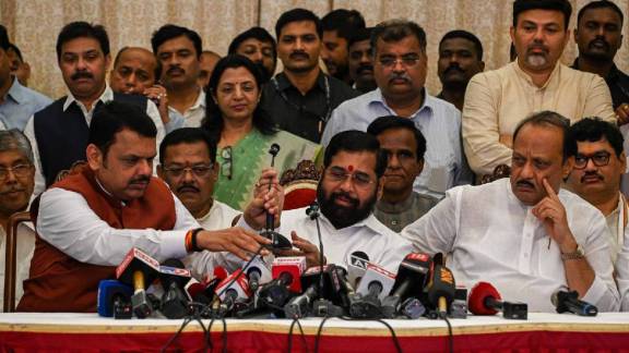 Devendra Fadnavis Mahayuti