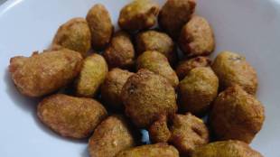 Moong Dal Pakoda Recipe in 10 Minutes Only