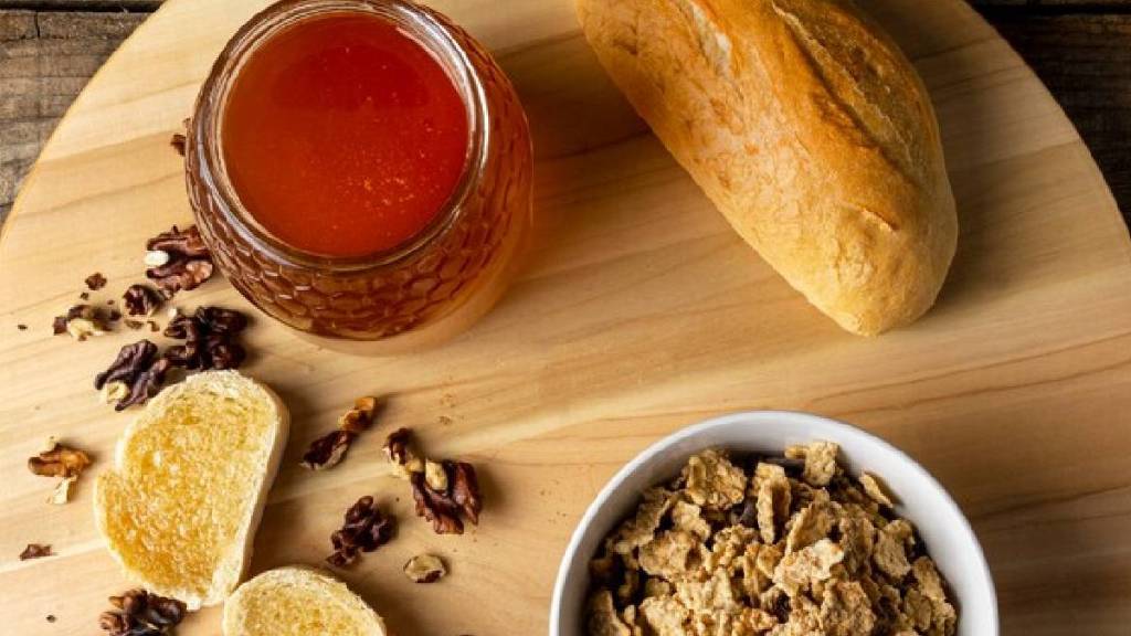 Jaggery on empty stomach Jaggery on empty stomach