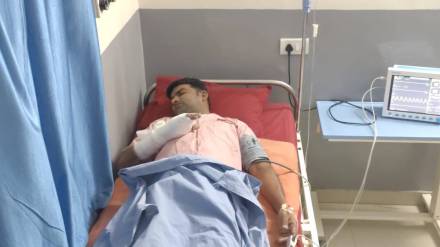 After failure in assembly elections internal dispute in Maharashtra Navnirman Sena come to fore