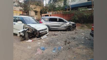 Dada Bhuses son Aviskar Bhuse attacked by suspected cattle smugglers in two cars