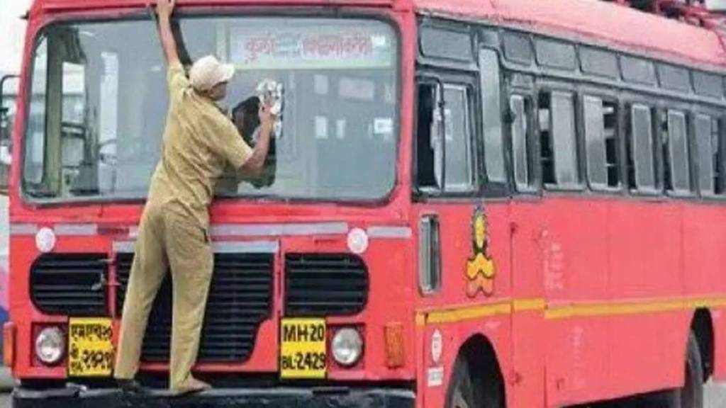 Maharashtra ST Employees Congress General Secretary Shrirang Barge questions the government regarding the Panchasutri Maharashtra ST Employees Congress General Secretary Shrirang Barge questions the government regarding the Panchasutri