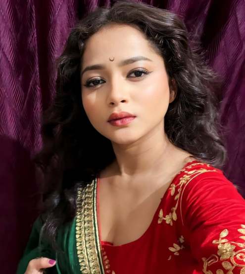 maharashtrachi hasyajatra fame shivali parab revealed her crush
