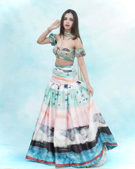 Bollywood rising Star Nitanshi Goel shares some alluring pictures on social media for filmfare ott awards 