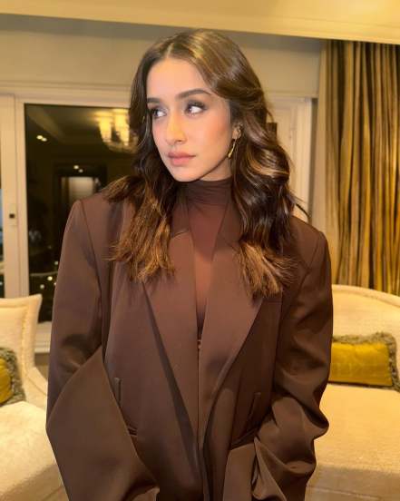 Bollywood superstar shraddha kapoor shares bold pictures in formals on social media
