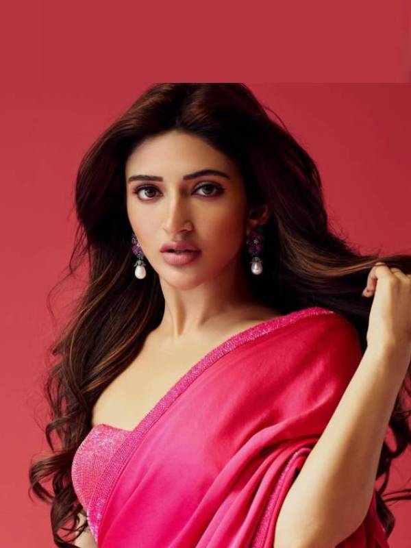 Sreeleela pink saree beautiful look