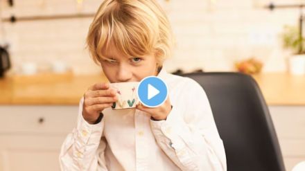 Do you let children drink tea