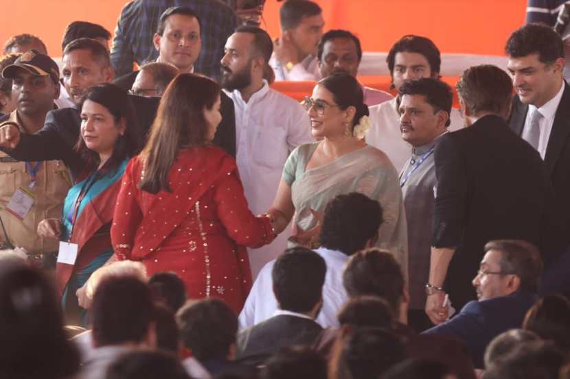 Maharashtra CM oath ceremony attended by big celebrities