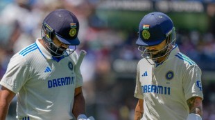 Rohit Sharma and Virat Kohli Time For Test Retirement Ravi Shastri Statement Viral IND vs AUS