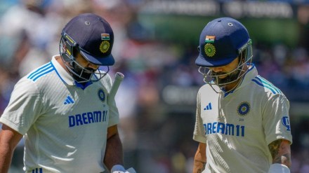 Rohit Sharma and Virat Kohli Time For Test Retirement Ravi Shastri Statement Viral IND vs AUS Rohit Sharma and Virat Kohli Time For Test Retirement Ravi Shastri Statement Viral IND vs AUS