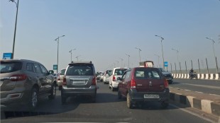 navi Mumbai vashi bridge traffic jam