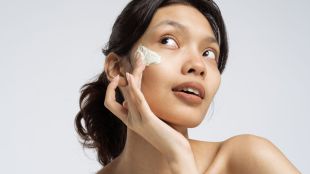 Winter Skincare During Bedtime