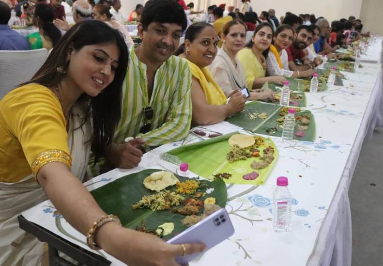 Why South Indians still eat on banana leaves