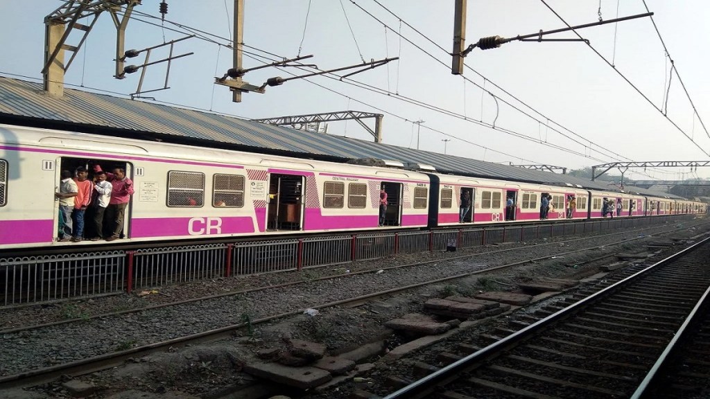 Special Local, Marathon, Mumbai Special Local, Special Local, Marathon, Mumbai Special Local,