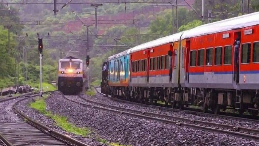 Ahmedabad-Thivi Special Train, Konkan Railway route ,