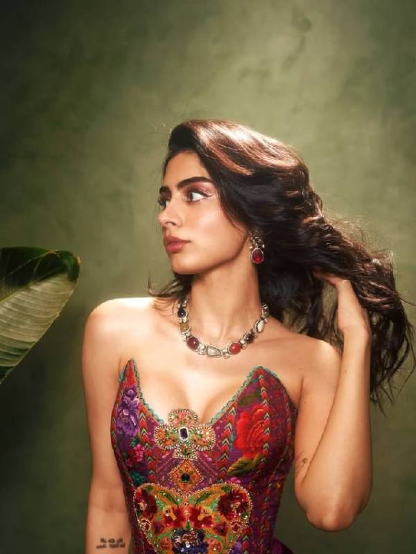 Khushi kapoor new bold look in deepneck dress
