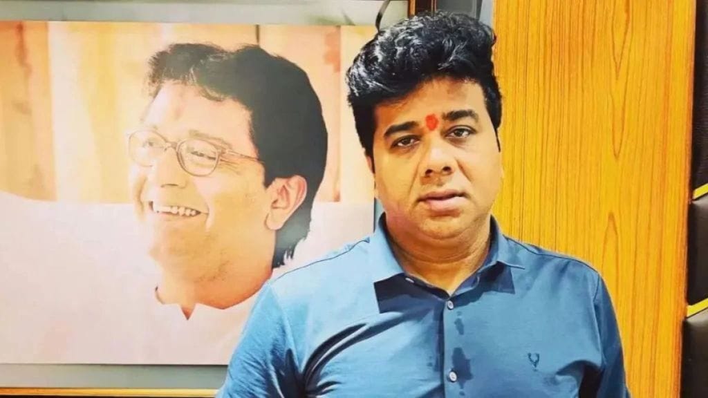 mumbra train accident MNS activist injured leader Avinash Jadhav statement