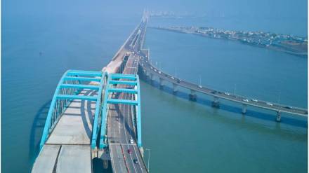 Mumbai new Coastal Road was opened and police adjusted traffic accordingly