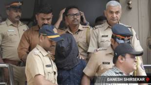 Police Detained Accused in case of Saif Ali khan Attack
