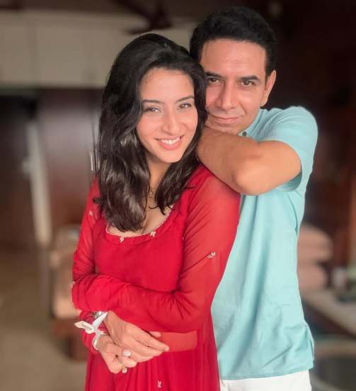 actress ashlesha sawant sandeep baswana live in relationship