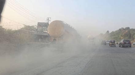 Loksatta shaharbat Vasai suffers from heavy dust pollution