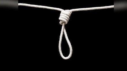 student from Buldhana preparing for 12th and neet exams committed suicide in akola
