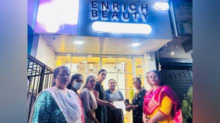 MNS aggressive Badlapur use of Marathi language billboards shops Marathi Bhasha Din MNS aggressive Badlapur use of Marathi language billboards shops Marathi Bhasha Din