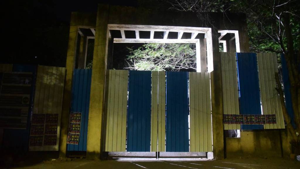 Work on the new administrative building to be constructed in the Nagpur Collectorate premises has started Nagpur news