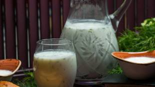 Mahashivratri 2025 Recipe how to make thandai for mahashivratri recipe in marathi