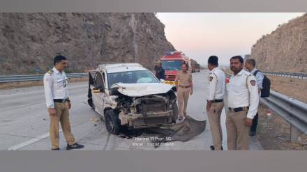 samrudhi highway accidents caused by dozing drivers left three seriously injured and six mildly injured samrudhi highway accidents caused by dozing drivers left three seriously injured and six mildly injured