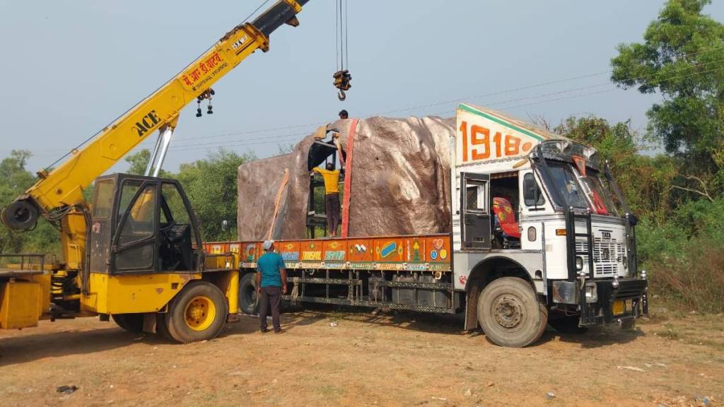 Malvan Rajkot fort тАЛтАЛwork chhatrapati shivaji maharaj statue spare parts arrived Sindhudurg District Malvan Rajkot fort тАЛтАЛwork chhatrapati shivaji maharaj statue spare parts arrived Sindhudurg District