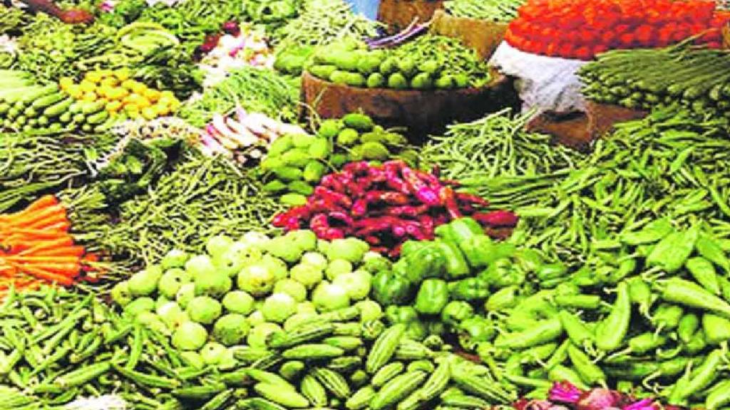 Rain reduced wholesale fruit and vegetable supply raising prices of tomatoes peppers cauliflower