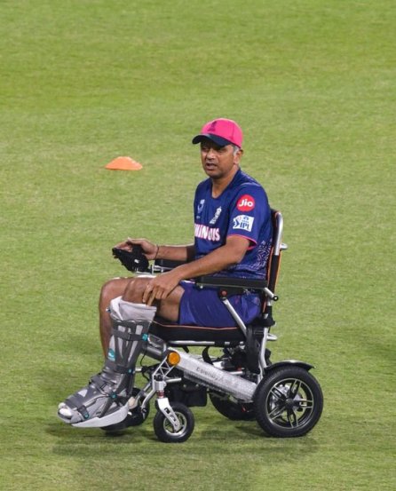 Rahul Dravid on Wheel Chair RR IPL 2025
