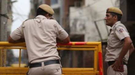 14-year-old girl raped after she gets off train to find father