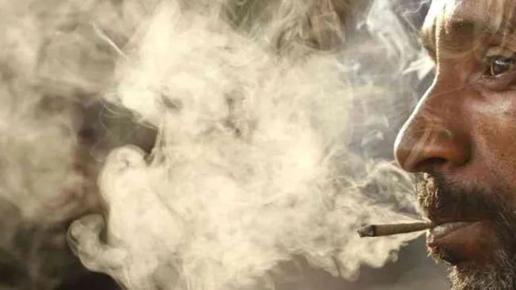 Man caught smoking beedi in flight